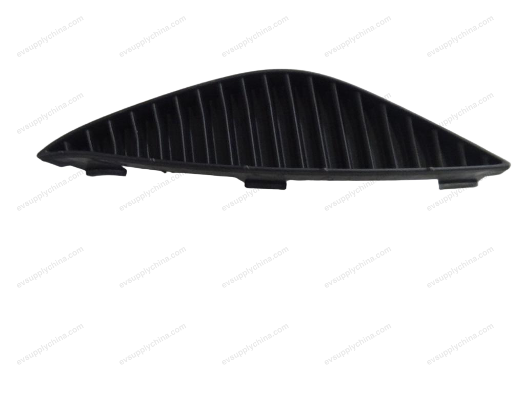 Front bumper right decorative panel — BYD Qin Plus EV