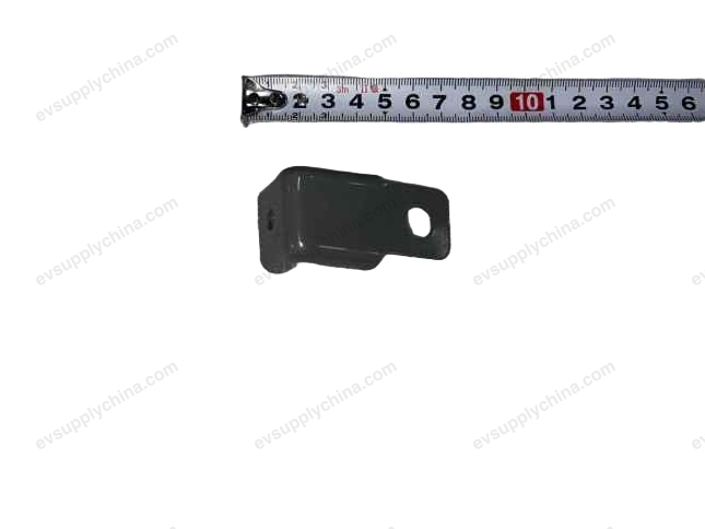 Fender rear right mounting bracket — BYD Seal