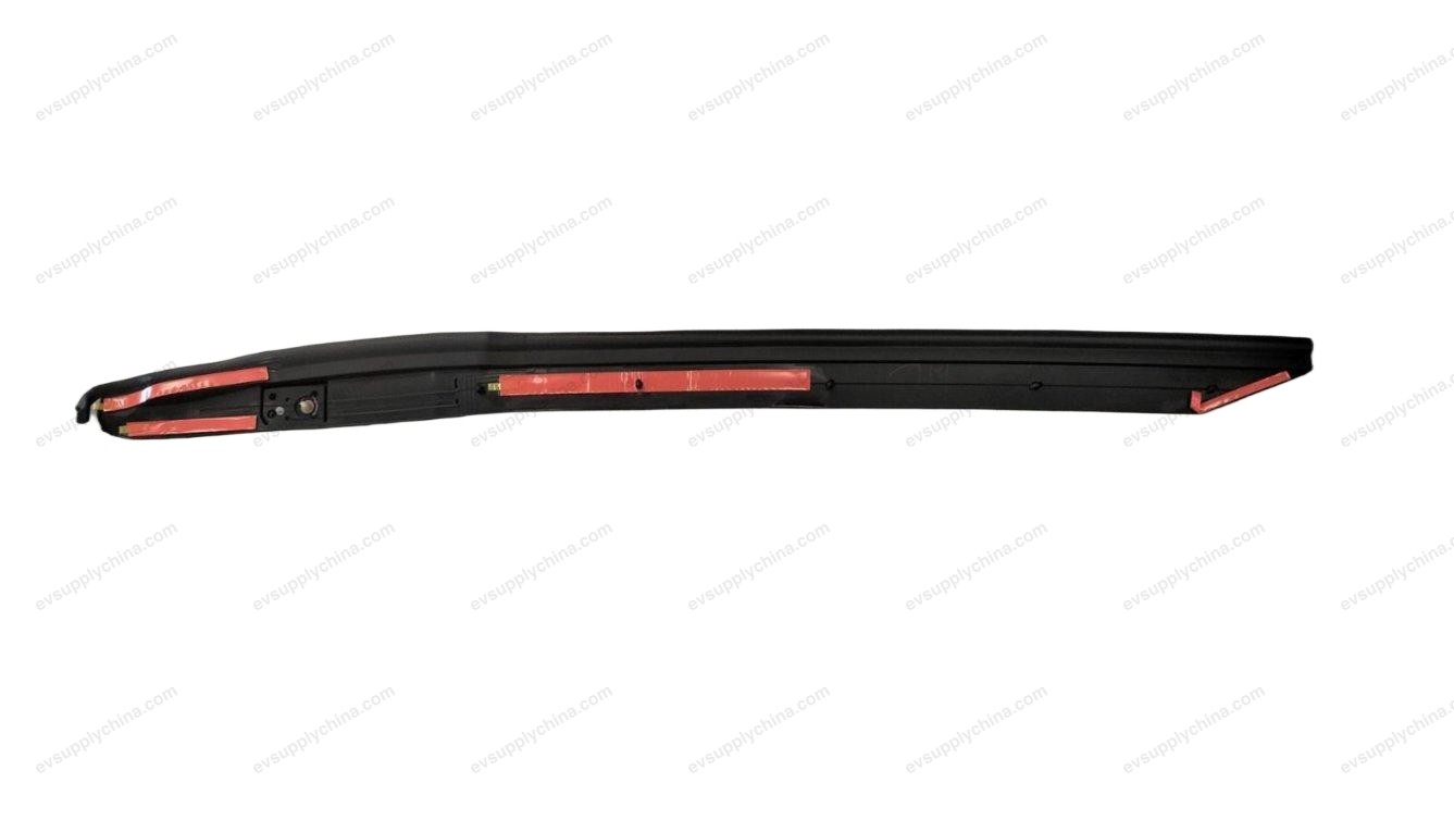 Right front door seam strip — BYD Seal