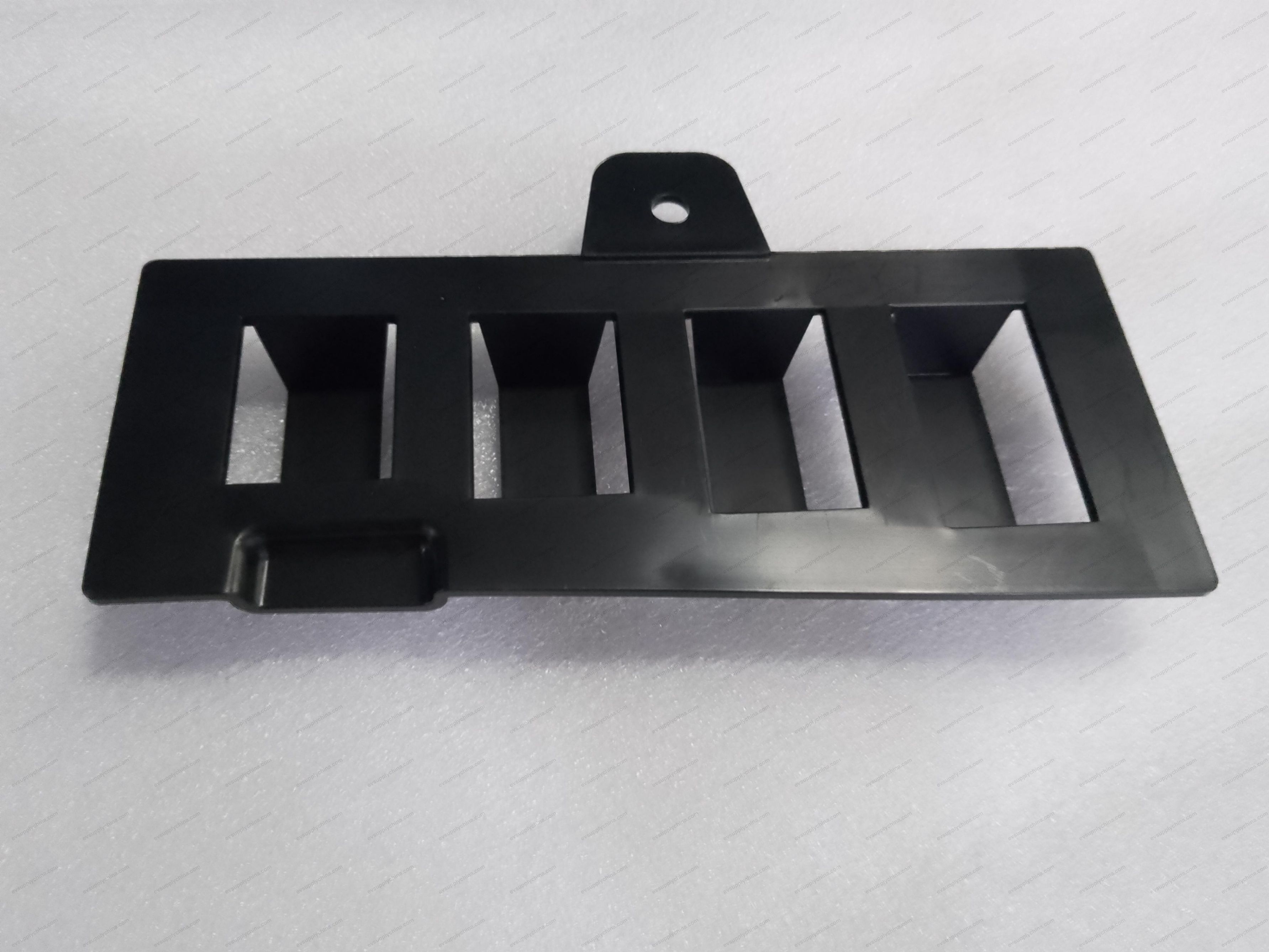 Engine air intake grille — BYD Sealion 05 DM-i