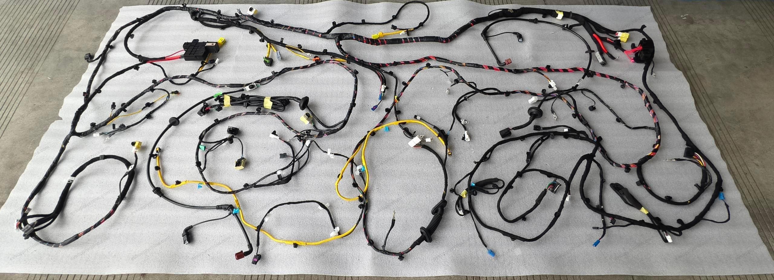 Floor wiring harness — BYD Sealion 05 DM-i