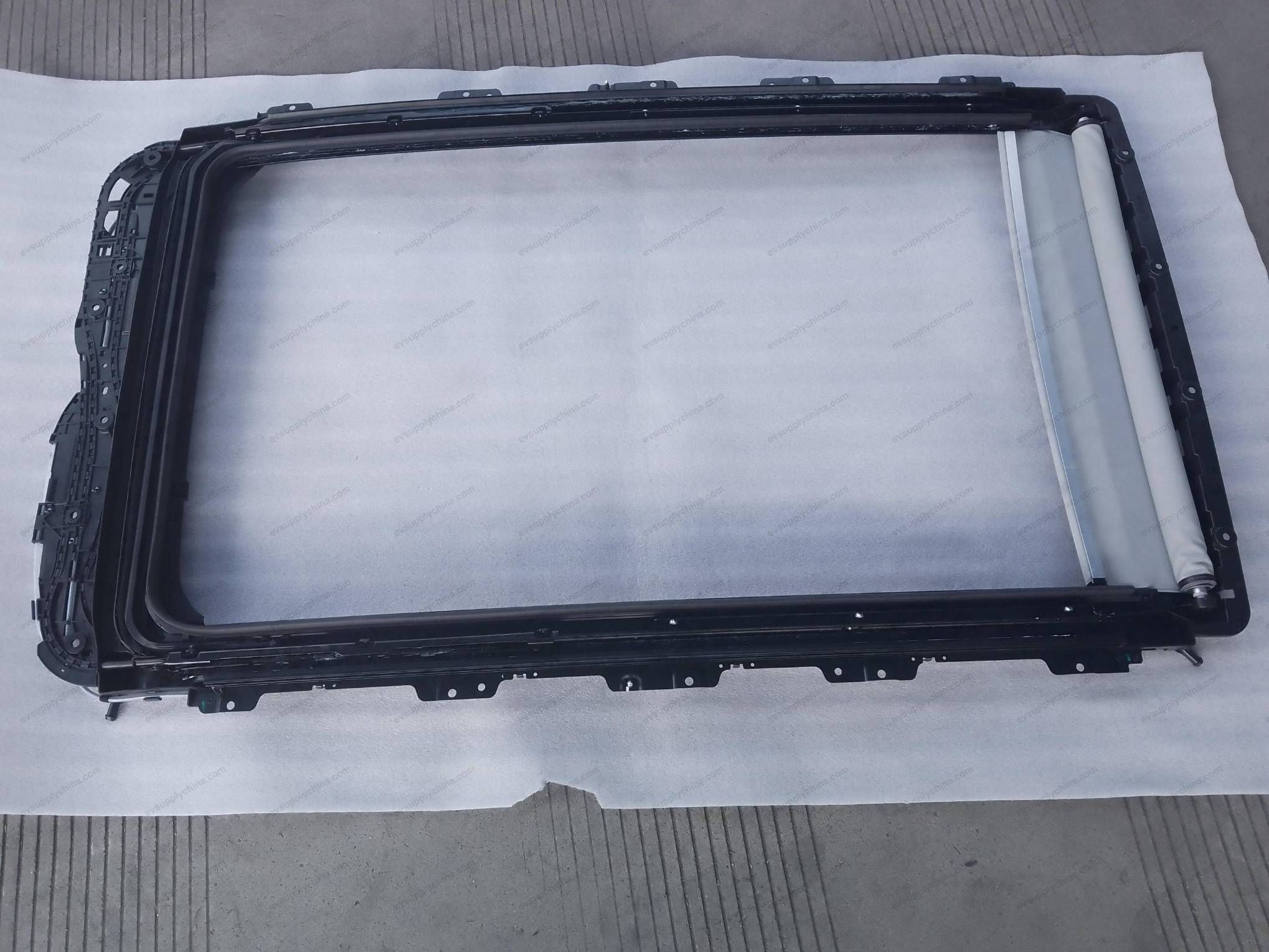 Frame assembly - dove grey — BYD Sealion 05 DM-i