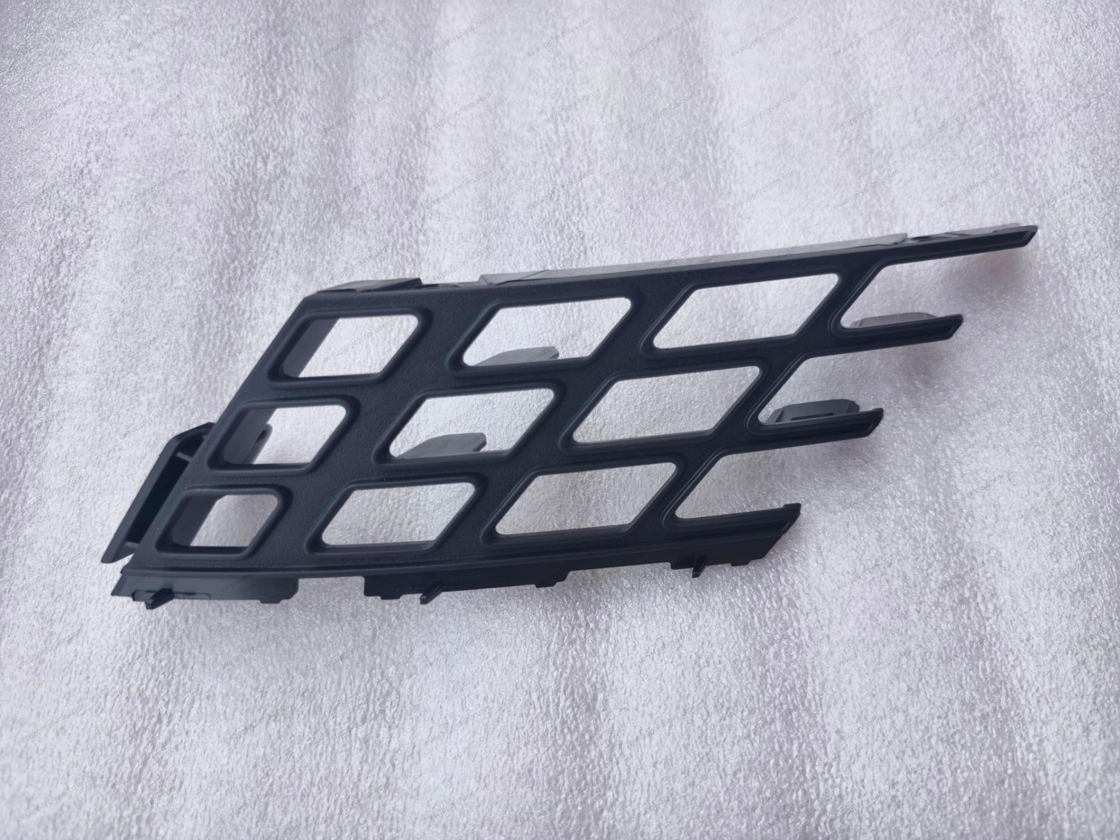 Front bumper left decorative plate Ⅰ — BYD Sealion 05 DM-i