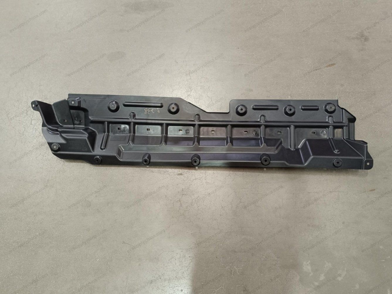 Front floor left fender — BYD Sealion 05 DM-i