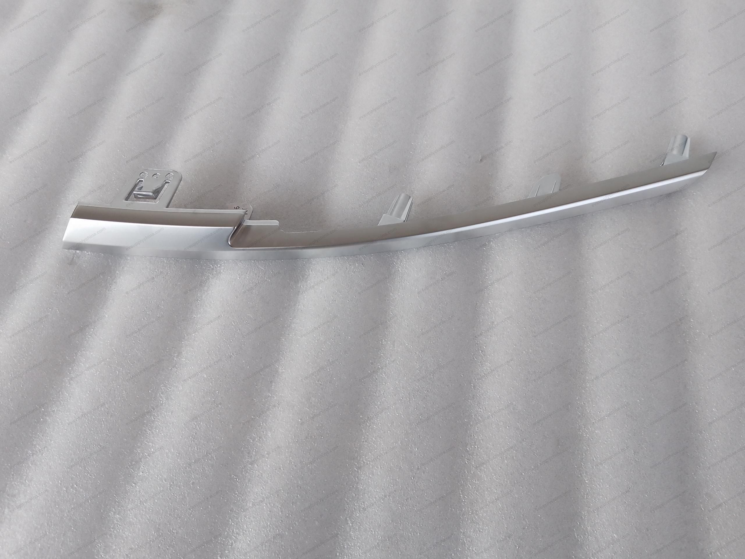Front grille left decorative strip Ⅰ — BYD Sealion 05 DM-i