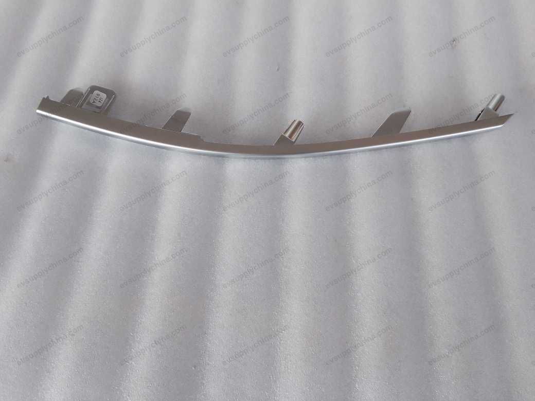 Front grille right decorative strip Ⅱ — BYD Sealion 05 DM-i