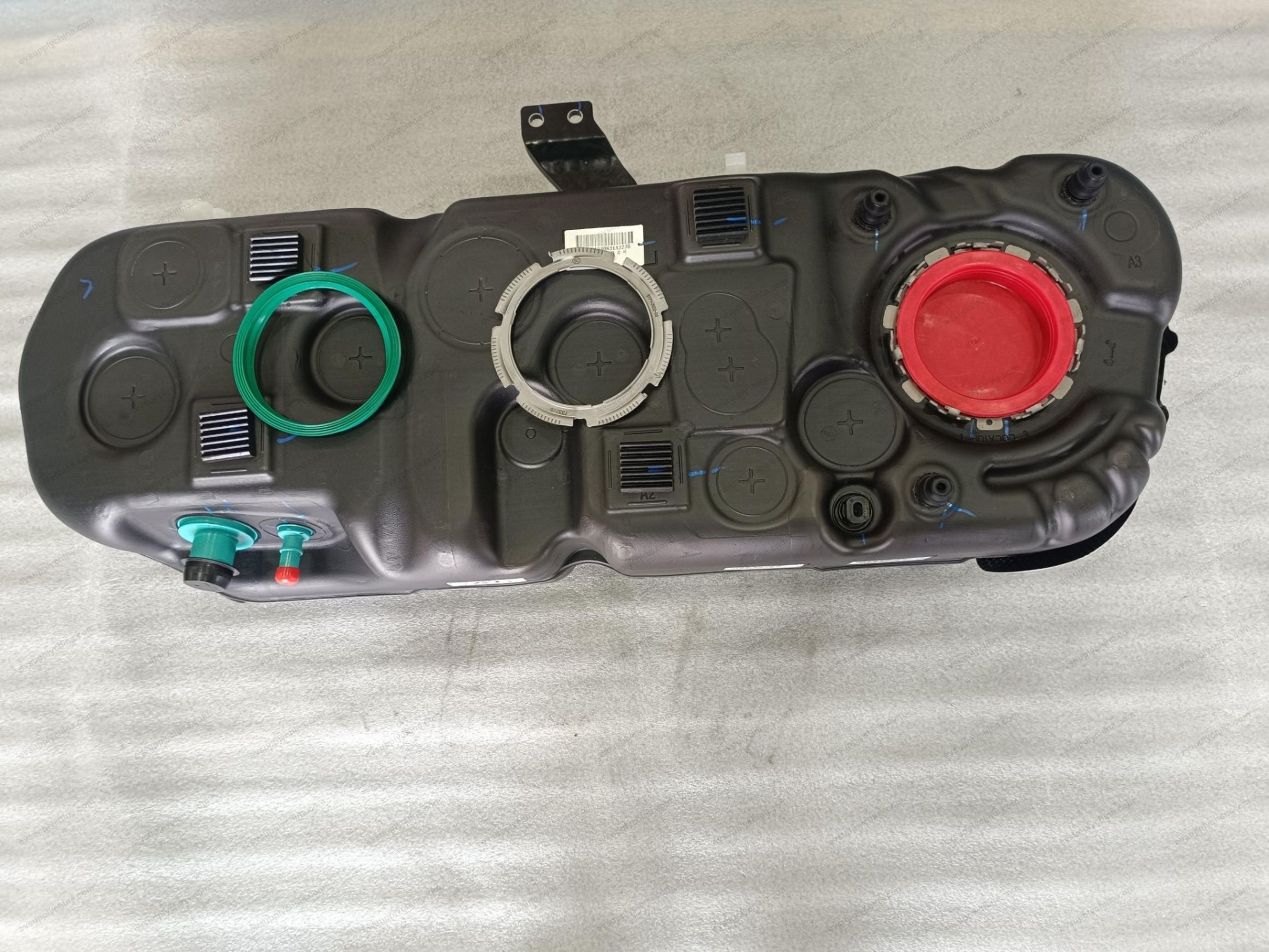 Fuel tank body assembly — BYD Sealion 05 DM-i