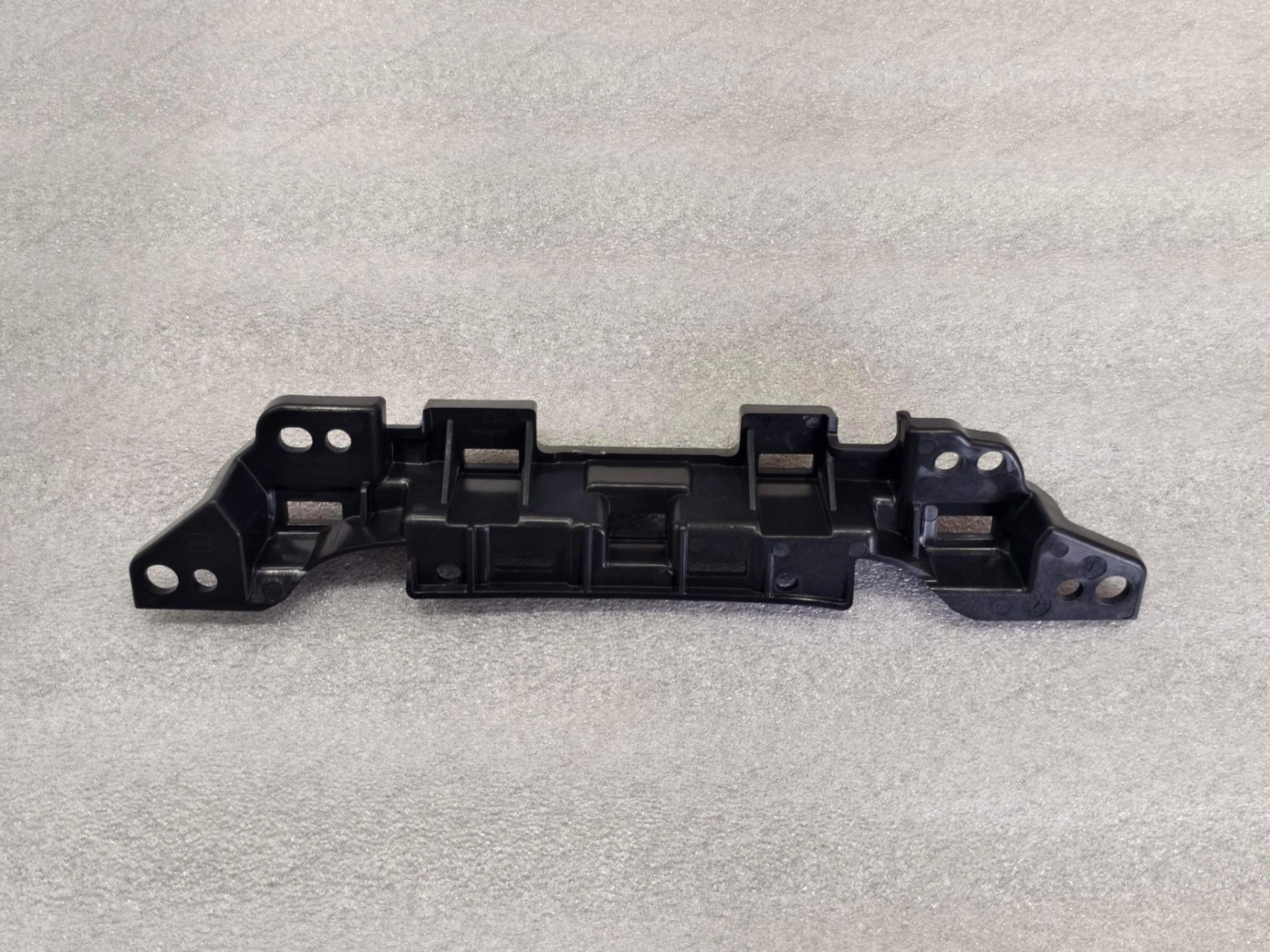 Instrument cluster mounting bracket — BYD Sealion 05 DM-i