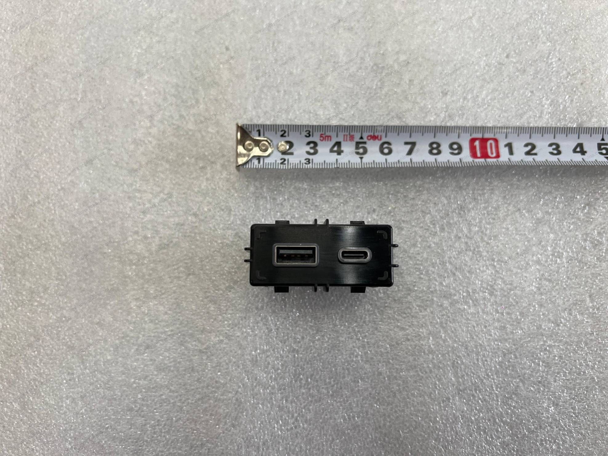 USB charging connector — BYD Sealion 05 DM-i