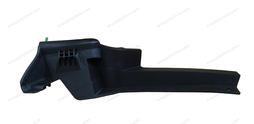 Right A-pillar corner trim