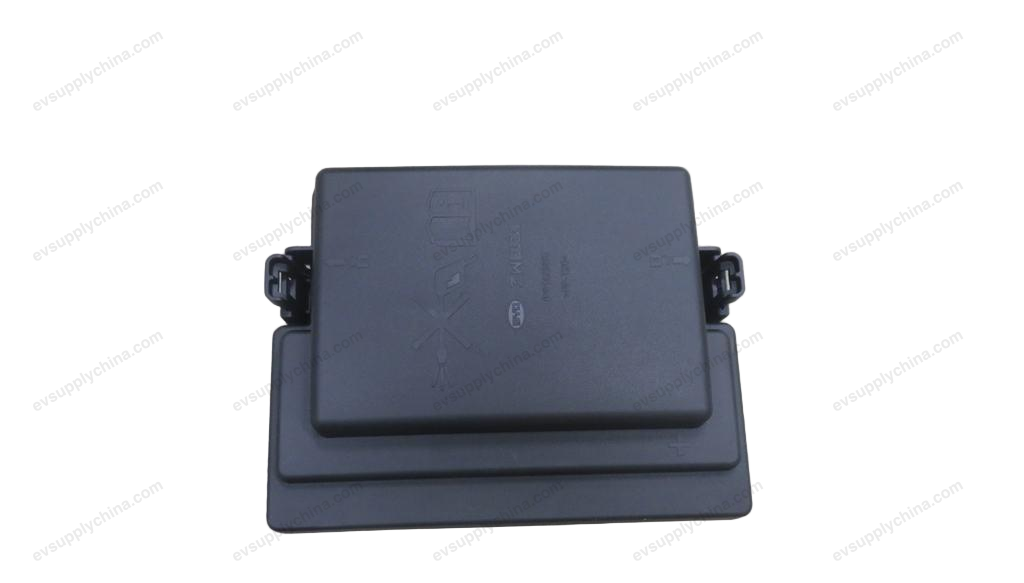 Front cabin power distribution box body — BYD Tang EV