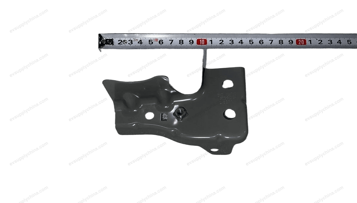 Left fender undermount bracket — BYD Atto 3