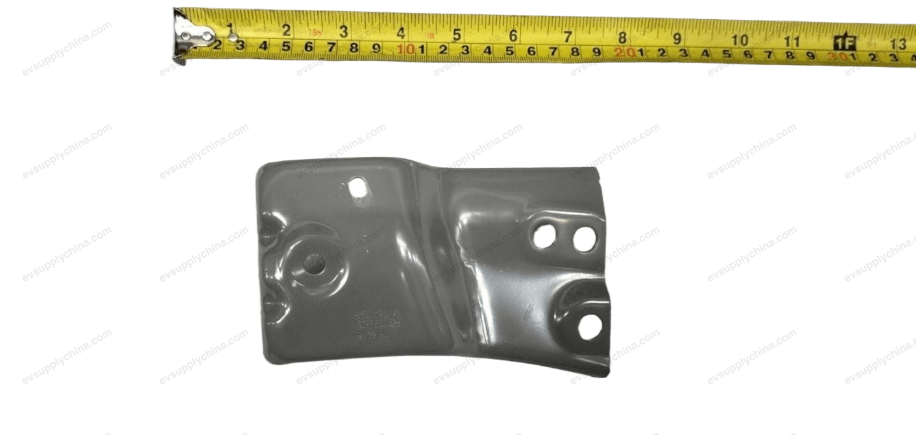 Right rear fender bracket — BYD Atto 3