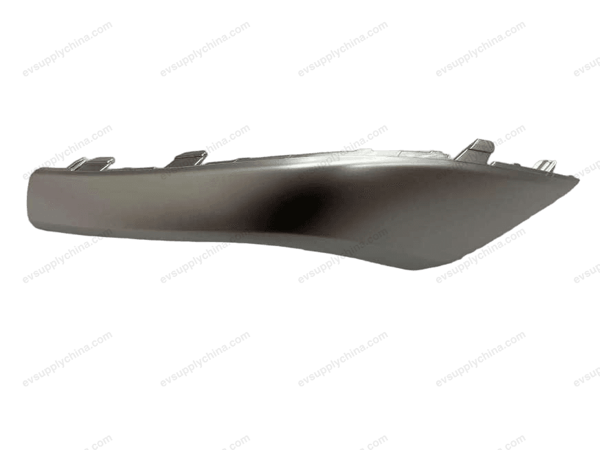 Rear bumper upper trim strip (right) - three layers of matte electroplated silver — Denza D9