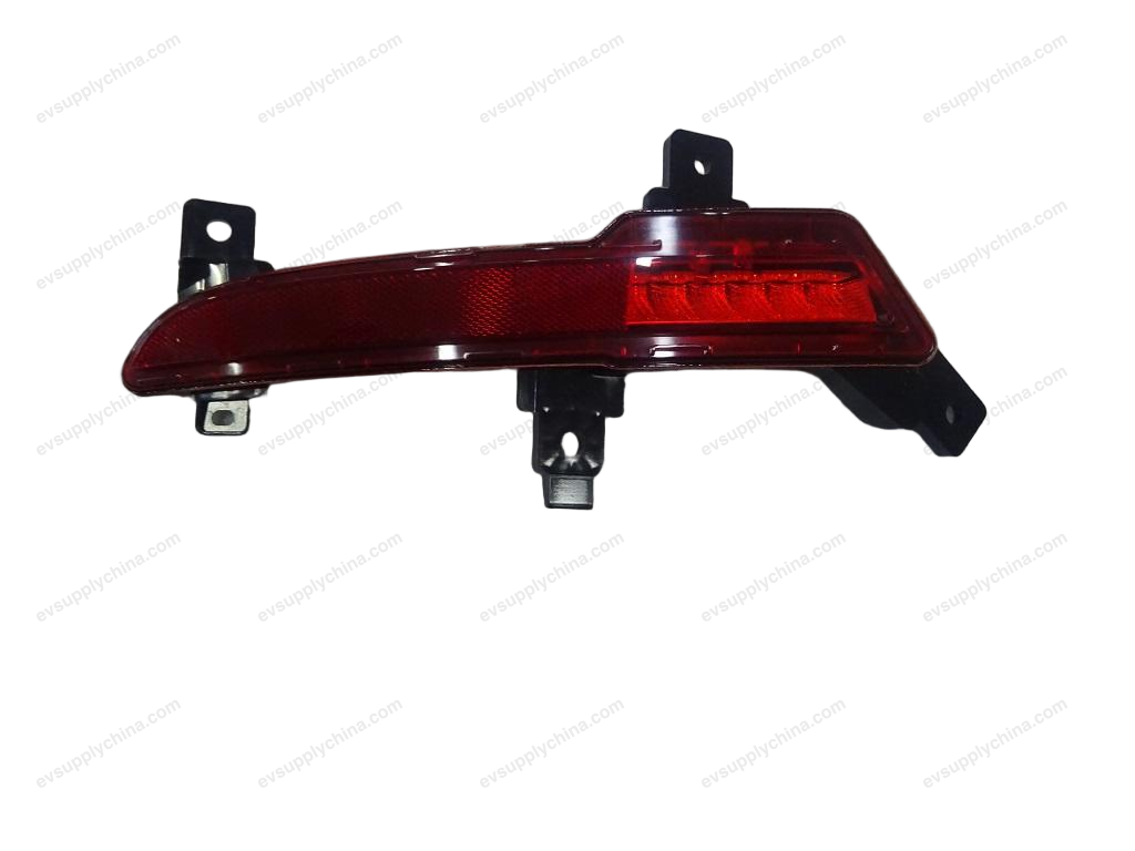 Left rear fog lamp — BYD Qin Plus EV