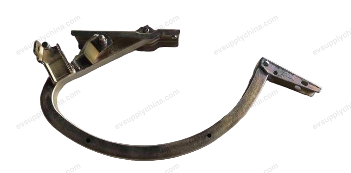 Left hinge assembly of luggage lid — BYD Seal 07 DM-i