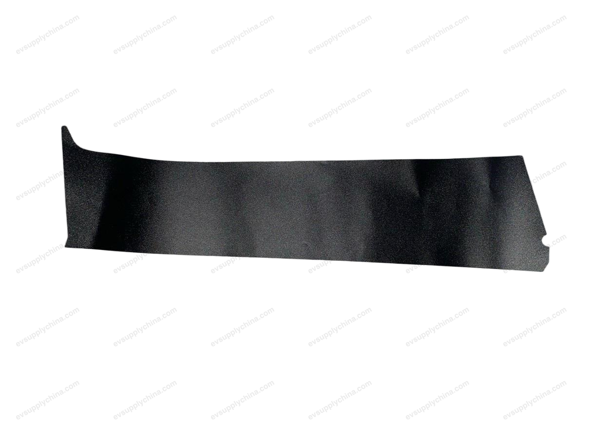 Blackout film on the left rear door B-pillar — BYD Dolphin